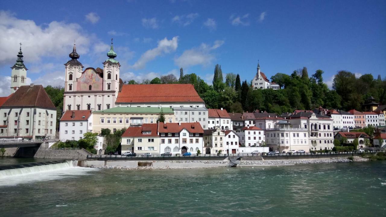 Apartment Ap 1 Im Zentrum Steyr, Bestrooms Eu 外观 照片