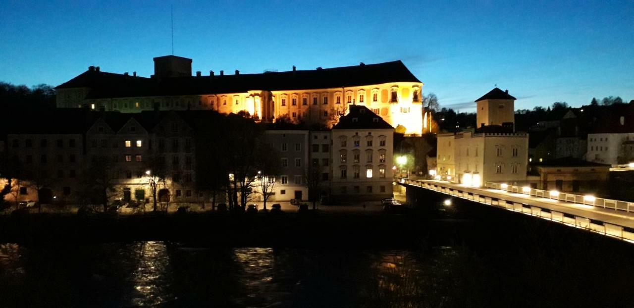 Apartment Ap 1 Im Zentrum Steyr, Bestrooms Eu 外观 照片